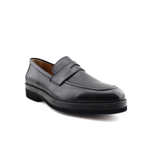 Load image into Gallery viewer, Genuine Leather Shoes For Men
