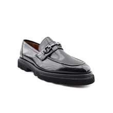 Load image into Gallery viewer, Genuine Leather Shoes For Men
