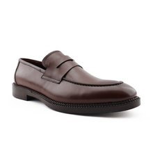 Load image into Gallery viewer, Genuine Leather Shoes For Men
