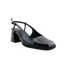 Load image into Gallery viewer, Sandal For Women
