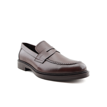 Load image into Gallery viewer, Genuine Leather Shoes For Men
