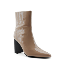 Load image into Gallery viewer, Boot For Women
