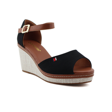 Load image into Gallery viewer, Sandal For Women
