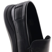 Load image into Gallery viewer, Genuine Leather Shoes For Men
