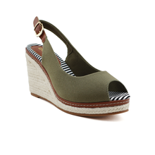 Load image into Gallery viewer, Sandal For Women
