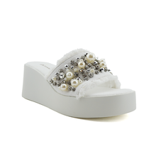 Load image into Gallery viewer, Slipper For Women
